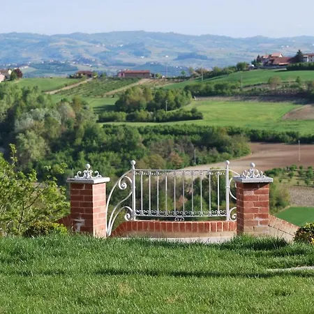 Bed and Breakfast Ca Alfieri Al 30 Govone